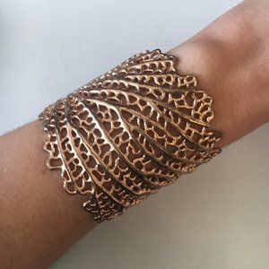 Stella & Dot Rose Gold Laurel Cuff